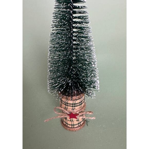 Handcrafted Bottle Brush Tree on Decorated Thread Spool Holiday Décor SPT14 - Picture 2 of 3